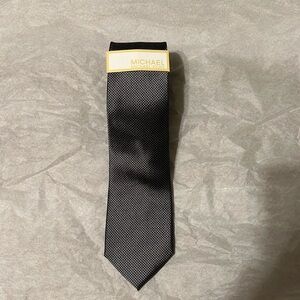 MICHAEL Michael Kors new grey pattern tie